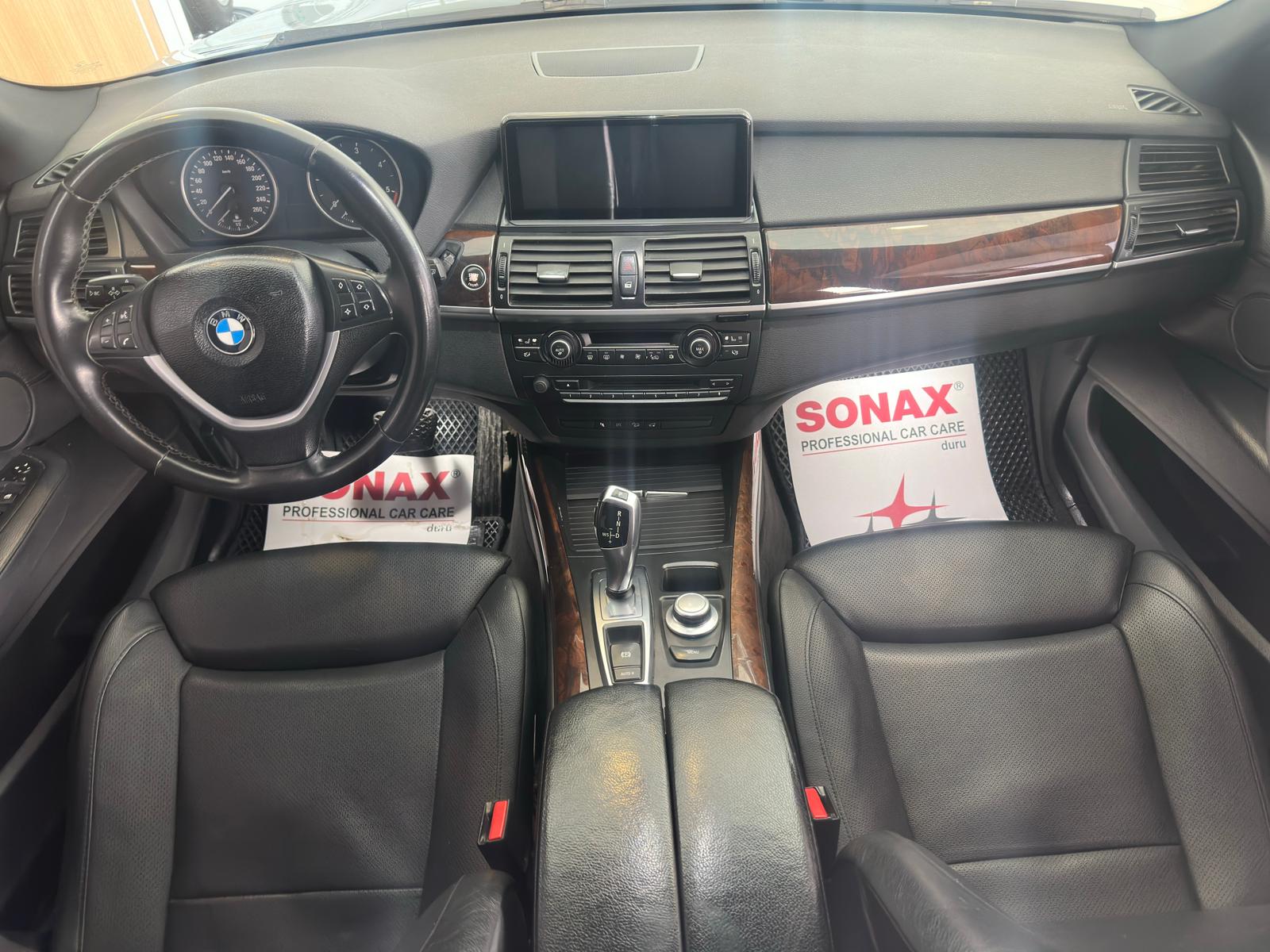 BMW X5 9